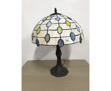 TIFFANY STYLE TABLE LAMP