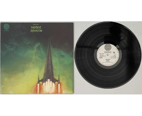 RAMESES - SPACE HYMNS LP (ORIGINAL UK - VERTIGO 6360046). It's Vertigo swirl time with this original UK copy of Rameses - Spa