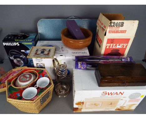 Mixed lot to include household items, Chinese tea set, boxed Tilley Stormlight, wooden bowl and box, folding picnic table and