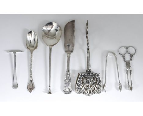 A George V Silver Seal Top Spoon, and mixed silverware, the seal top spoon by Elkington &amp; Co, London 1912, 7.25ins overal