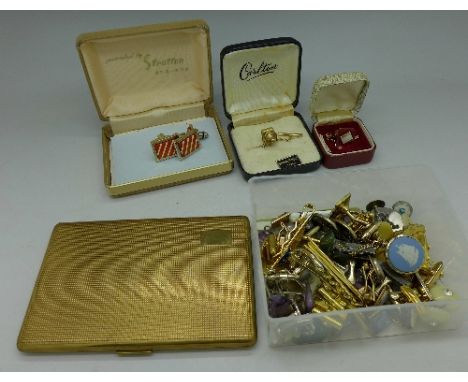 Cufflinks, tie pins, cigarette case, etc.