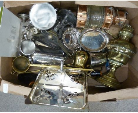 A brass lamp, a copper lamp, other metalware, etc.