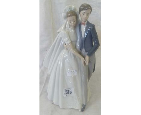 NAO CHINA FIGURINE OF BRIDE &amp; BRIDEGROOM 10 3/4'' HIGH - EXCELLENT CONDITION