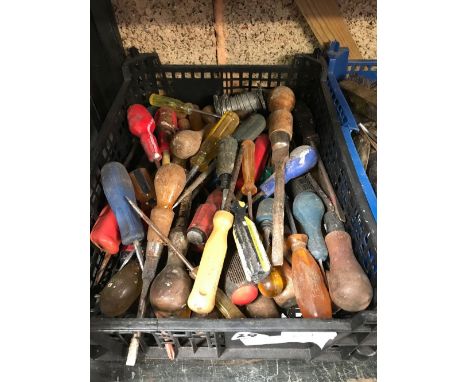 QTY OF SCREWDRIVERS, BOX OF TOOLS, CHISELS &amp; BOX OF HAMMERS