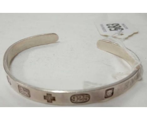 GOOD WIDE SILVER BANGLE