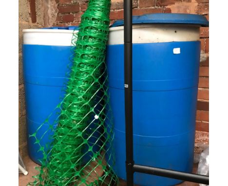2 X LARGE BLUE WATER BUTTS WITH LIDS, LARGE ROLL OF PLASTIC GARDEN FENCING