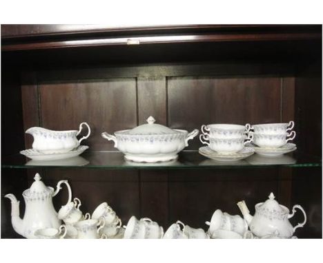 CERAMICS - A collection of 11 Royal Albert 'Memory Lane' pieces to include 4 soup bowls, 4 saucers, a gravy boat & saucer & a