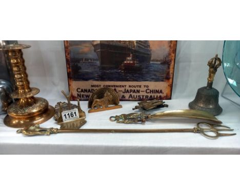 A selection of brassware including Lincoln Cathedral door knocker &amp; cat toasting fork etc.