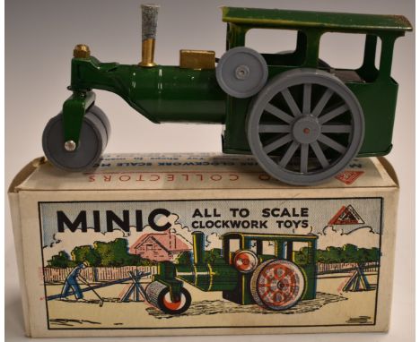 Tri-ang Minic clockwork tinplate Steam Roller in green with grey wheels, in original box with key.&nbsp;