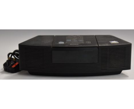 Bose Wave model AWR C2G radio/CD