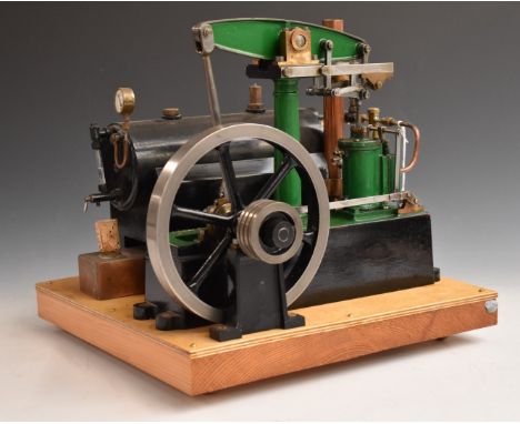 Stuart Turner live steam beam engine or plant with boiler on wooden base, 35x33cm.&nbsp;