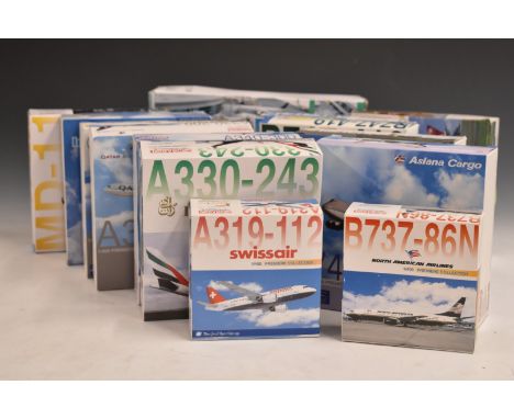 Fourteen Dragon Wings 1:400 scale diecast model aircraft, various carrier liveries including 55408 Korean Air B747-4B5, 55319