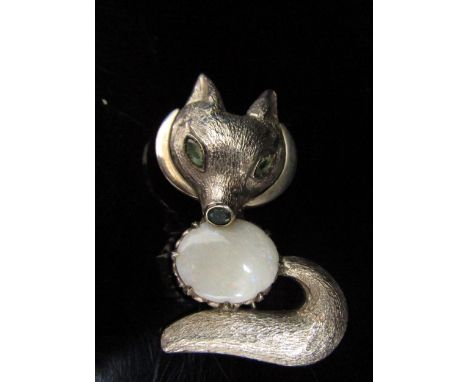 A white metal brooch/pendant as a stylised fox with opal body, unmarked, 5cm tall, 19.2g 