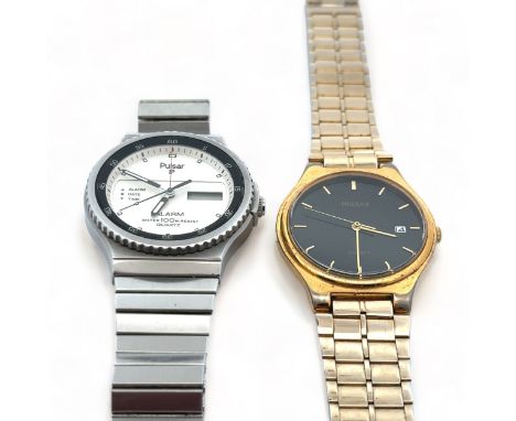 Two quartz Pulsar Watches - A 1980s Pulsar Alarm with white dial and stainless case, Model No. Y960-6012, Serial No. 550573, 