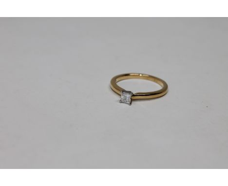 An 18ct yellow gold princess cut diamond ring, approximately 0.3ct