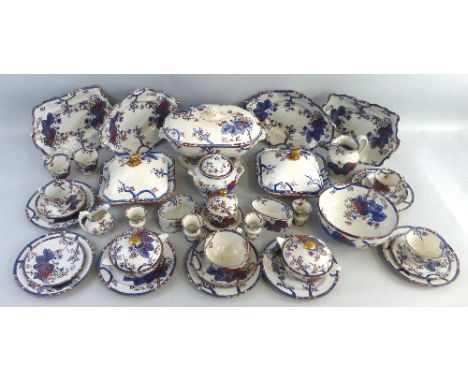 A composite collection of "Copeland and Garret Late Spode"/"Copeland"/"Copeland Spode" tea and dinner ware, in the cabbage pa