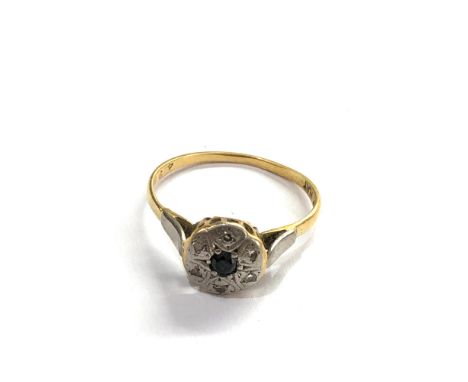 Antique 18ct gold diamond and sapphire ring with  weight 2.2g 