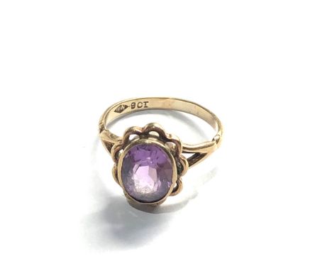 Vintage 9ct gold amethyst ring weight 2.4g 