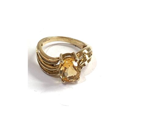 Vintage 9ct gold citrine ring weight 4.4g 