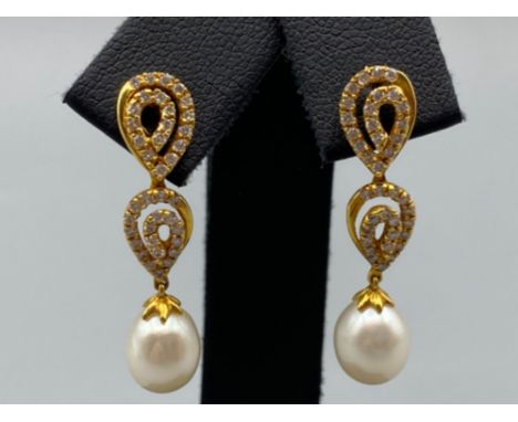 18ct Yellow Gold Diamond and Pearl Drop Earrings 0.65cts of Diamond in total weighing 4.03 grams