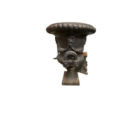 Cast iron fluted tulip shaped garden urn/planter on stand, total height 92cm (stand is 30cm), diameter 45cm.