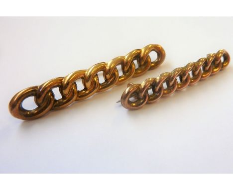 Two 19th century chain-style 9-carat gold stick pins (the largest 4.5cm)