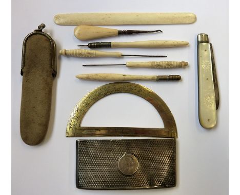 Assorted&nbsp;bijouterie to include bone-handled dressing table requisites and needles, late 19th/early 20th century brass pr