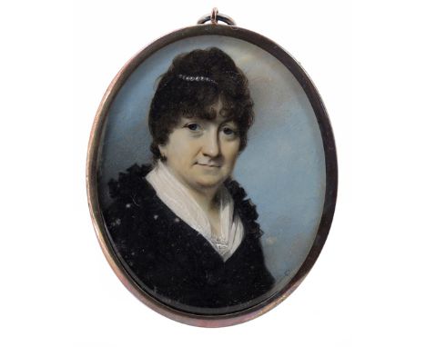 λ George Engleheart (1752-1829) Portrait miniature of a lady wearing pearls in her hair Signed with a cursive initial E Oval 