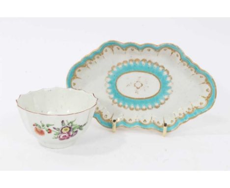 Two 18th century Worcester items, including a spoon tray, of lozenge form, decorated in light blue and gilt, and a faceted te