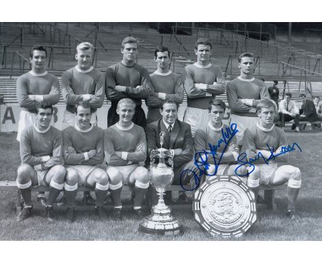 Football Autographed  Everton 12 X 8 inch Photo: Black And White  Depicting A Superb Image Showing Everton's 1963 First Divis