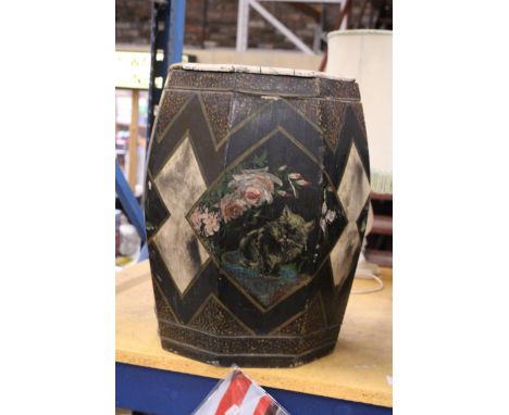 A VINTAGE CHINESE PAPIER MACHE BARREL WITH HANDPAINTED DECORATION, HEIGHT 44CM