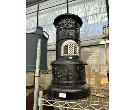 A VINTAGE METAL VALOR OIL HEATER