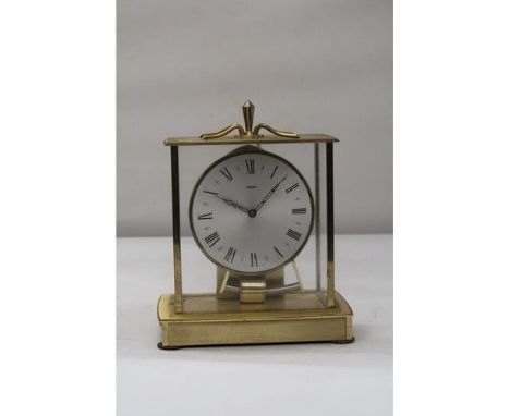 A VINTAGE 1960'S KUNDO KLENINGER AND OBERGFELL MANTLE CLOCK