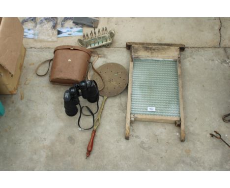 AN ASSORTMENT OF VINTAGE ITEMS TO INCLUDE BINOCULARS, A WASH BOARD AND A SILVER PLATED TOAST RACK ETC