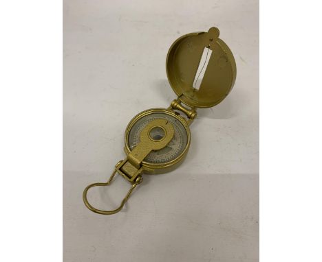 AN ENGINEER'S DIRECTIONAL COMPASS