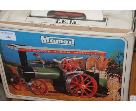 MOMOD STEAM TRACTOR
