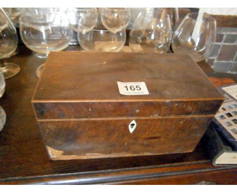 A Georgian tea caddy