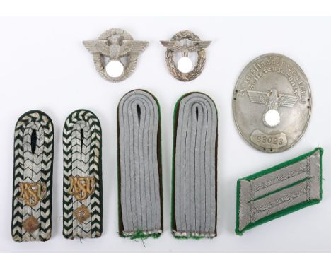 WW2 German Police Badges and Insignia, including 1st and 2nd model cap emblems, pair of Schutzpolizei tunic shoulder boards, 