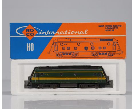 Roco locomotive / Reference: 4152 / Type: Diesel-electrical series 59 (5924) / Country: B / Company: SNCB / Color: green / ye