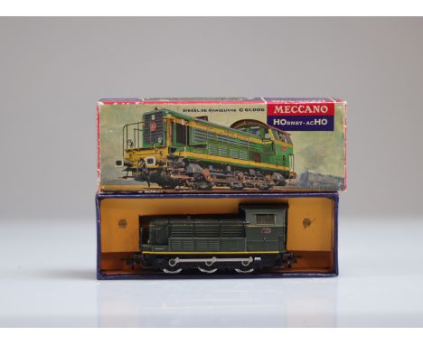 Locomotive Meccano / Reference: 635 / Type: Diesel maneuver C 61.006 / Country: F / Company: SNCF / Color: Green / Tender: No