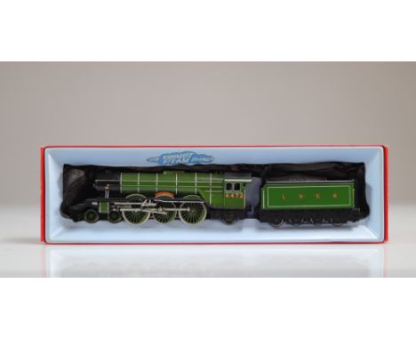 Hornby locomotive / Reference: R855N / Type: 4.6.2 Flying Scotsman 4472 / Country: UK / Company: Lner / Color: Green / Tender