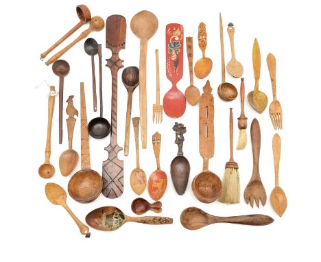 Qty of wooden spoons and ladles longest measuring 51cm. Inc antique hardwood ladle. 