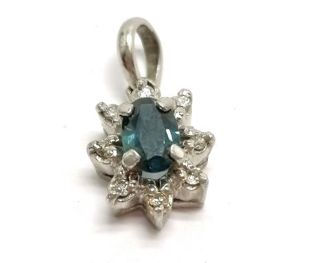 9ct marked white gold blue stone / diamond cluster pendant - 1.5cm drop &amp; 1.8g total weight - SOLD ON BEHALF OF THE NEW B