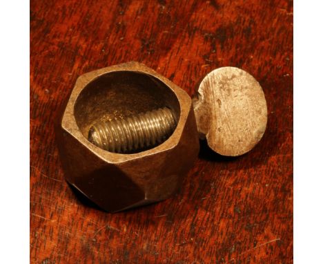 Nutcrackers - an 18th century steel screw-action pocket nut cracker, brass backed faceted receptacle, 3.5cm diam, c.1750 - 17