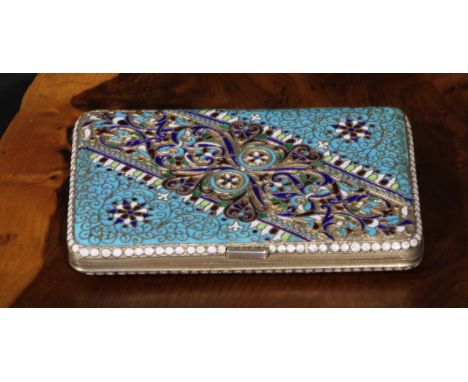 A Russian silver-gilt and cloisonne enamel rounded rectangular cigarette case, hinged cover, 9.5cm long, c.1905 