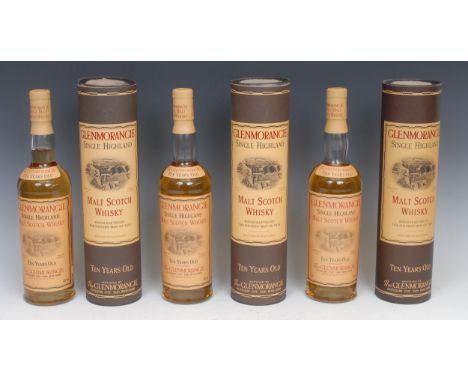 Whisky - three bottles of Glenmorangie Single Highland Malt Scotch Whisky, 40% vol, 70cl, levels base of neck and above, seal