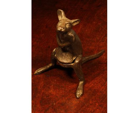 Nutcrackers - an early 20th century novelty table top lever action nut cracker, of Australian interest as a kangaroo, 14.5cm 