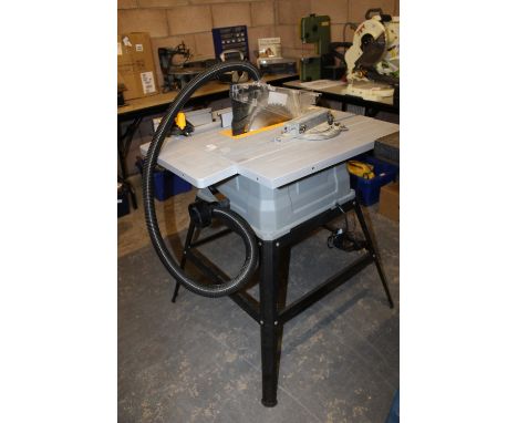 Titan circular saw bench