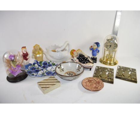 BOX VARIOUS METAL AND CERAMIC ITEMS INCLUDING TWO BRASS BOOKENDS WITH PIERCED FLORAL DECORATION, STUDIO POTTERY BOWL ETC 