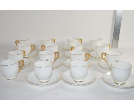 QTY OF CHINA CUPS AND SAUCERS WITH GILT HIGHLIGHTS 